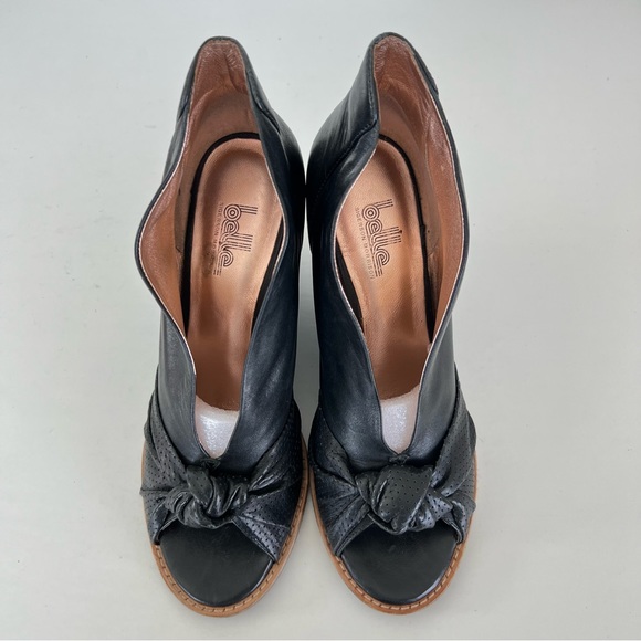 ♦️SOLD♦️BELLE SIGERSON MORRISON Black Leather Slip On Peep Toe Booties Heel Wedg - Picture 2 of 10